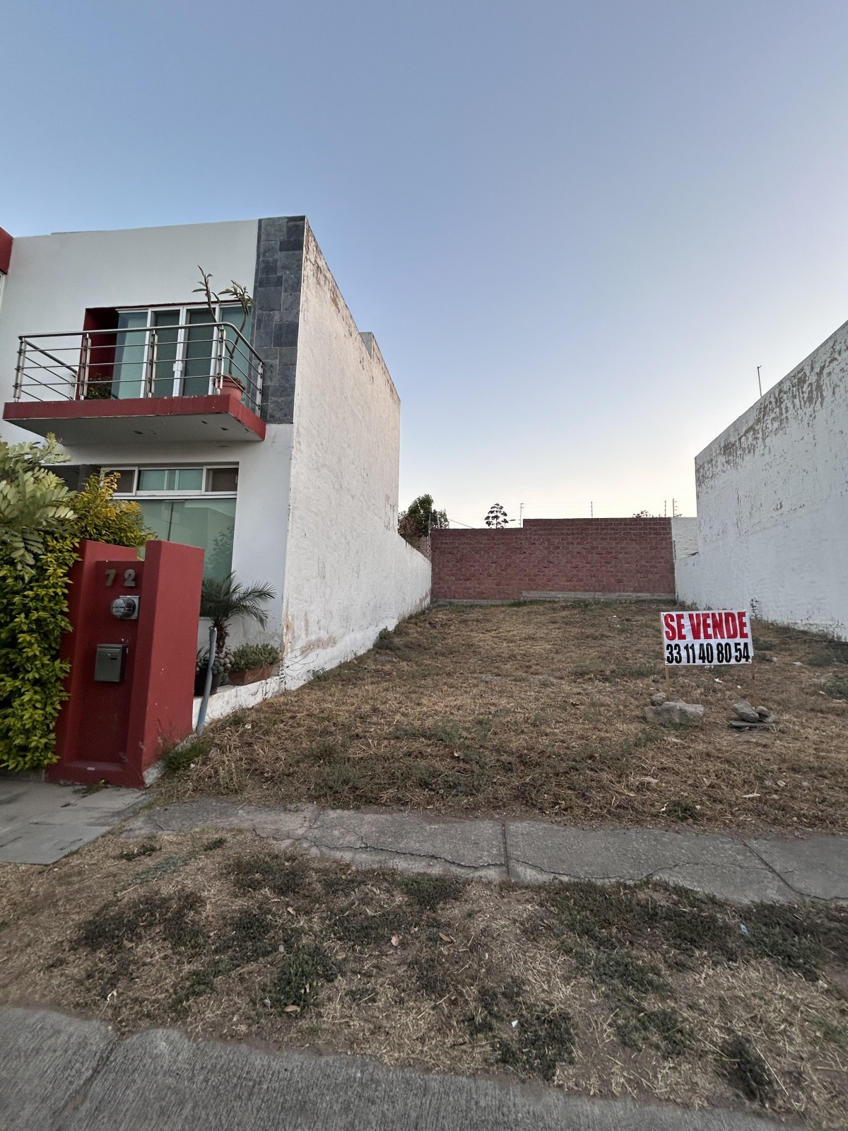 https://portalterreno.com/imagenes/terrenos/0307085200_terreno_con_rojo.jpg