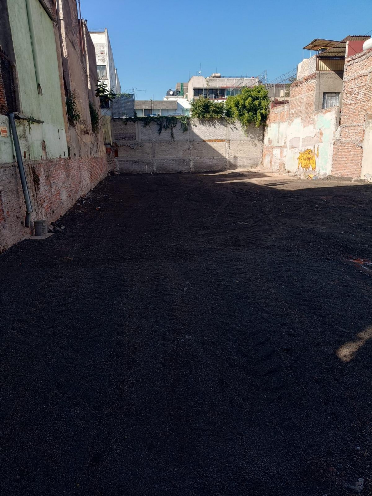 https://portalterreno.com/imagenes/terrenos/1306040035_interiormedellin.jpg
