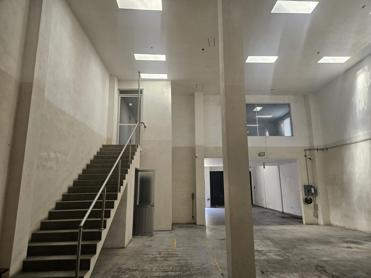 https://portalterreno.com/imagenes/terrenos/1405014437_bodega_erick_12.jpg