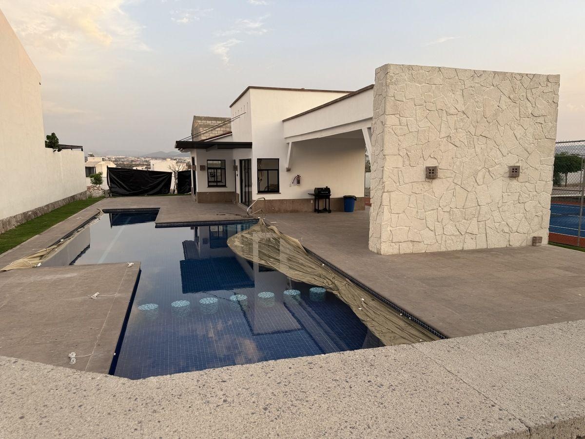 https://portalterreno.com/imagenes/terrenos/1706021254_terrenoa2.jpeg