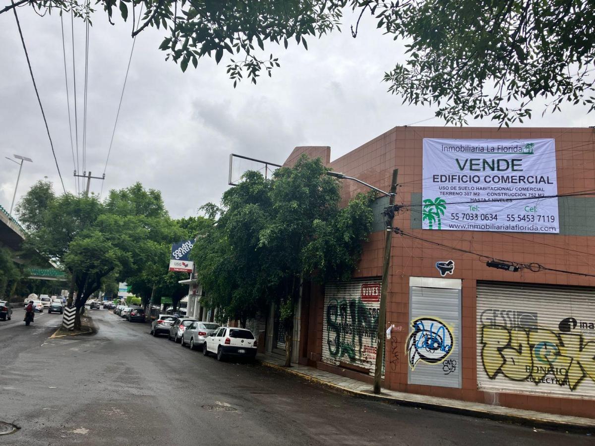 Venta Comercial Viveros del Valle - Tlalnepantla de Baz