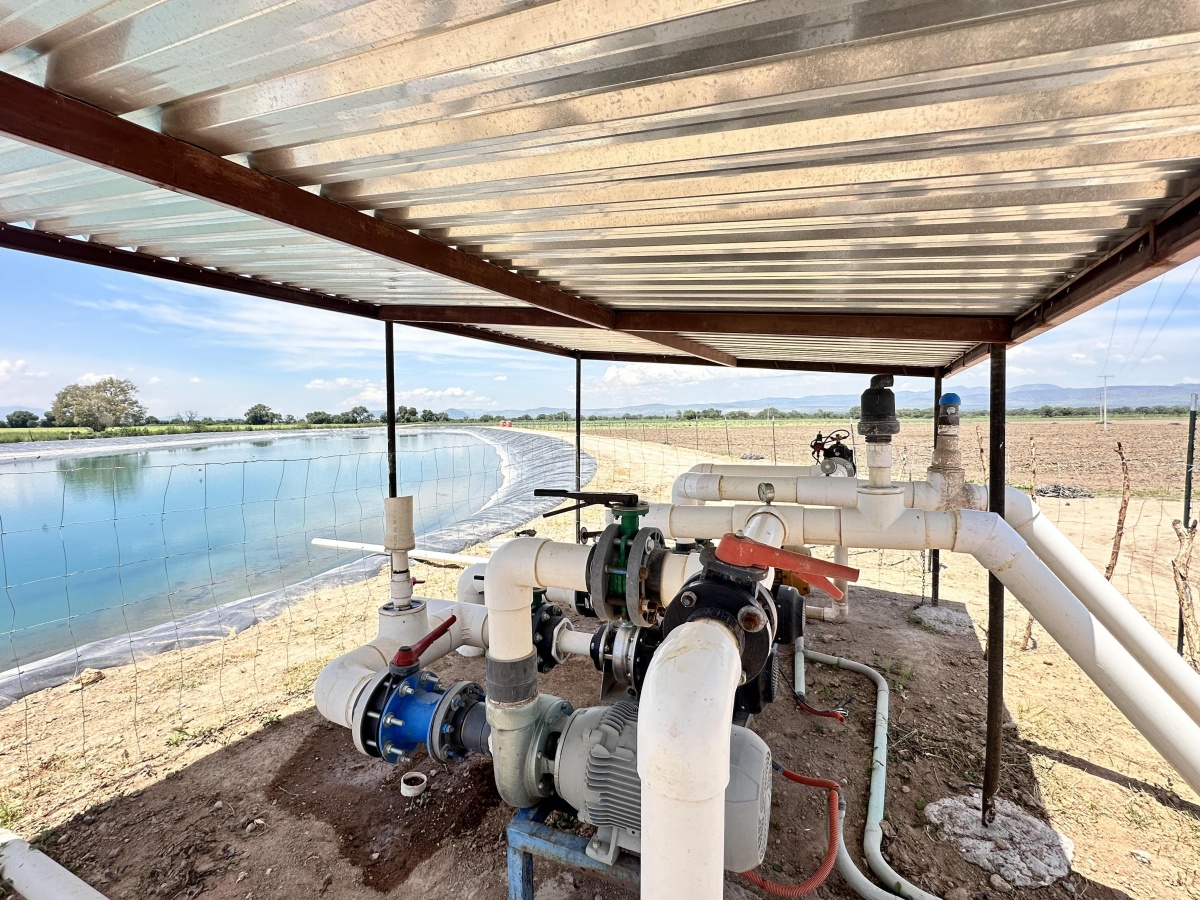 https://portalterreno.com/imagenes/terrenos/1806032237_portada_rancho_villa_de_reyes.jpg
