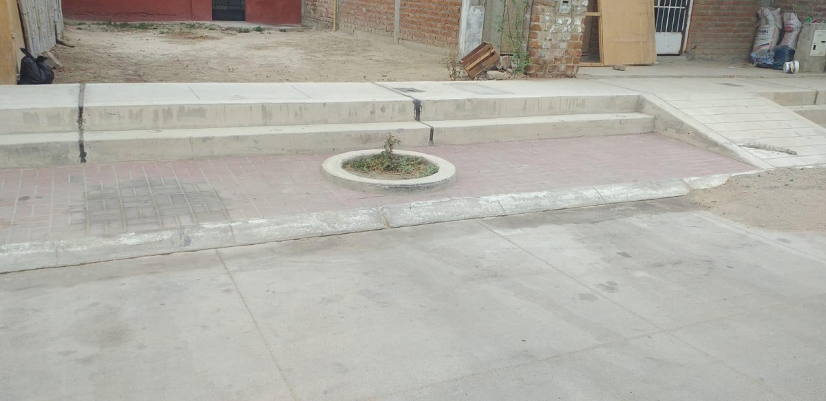 https://portalterreno.com/imagenes/terrenos/2106094358_002.jpeg