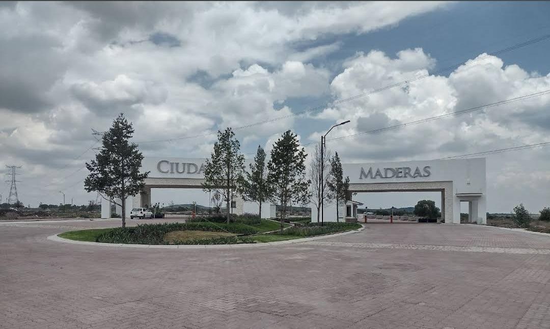 https://portalterreno.com/imagenes/terrenos/2406112059_475979387_1281507276472896_7863422994509454390_n.jpg